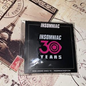 EDC 2023 PIN & SLEEP MASK